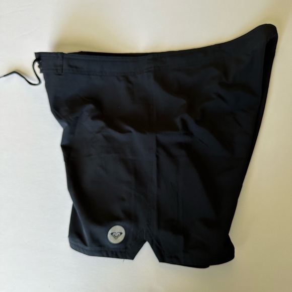 Roxy Board Shorts Black Size XL Swim Beach Surf Boardshort Cover-Up - Picture 5 of 6